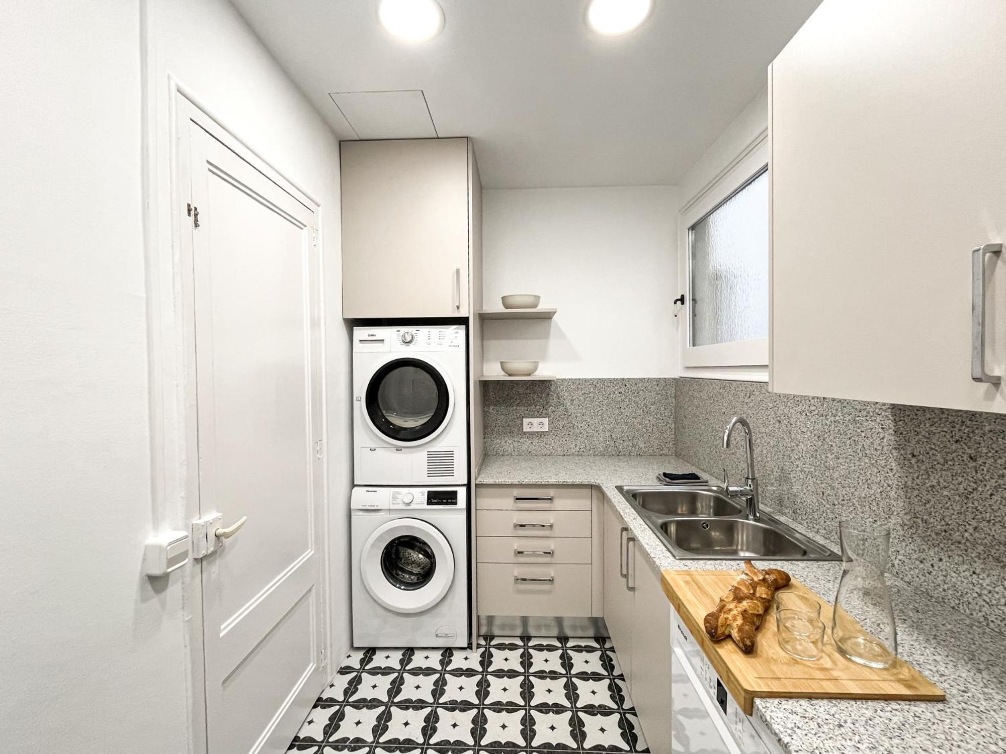 Cycle Haven Apt In Girona Center Eksteriør billede