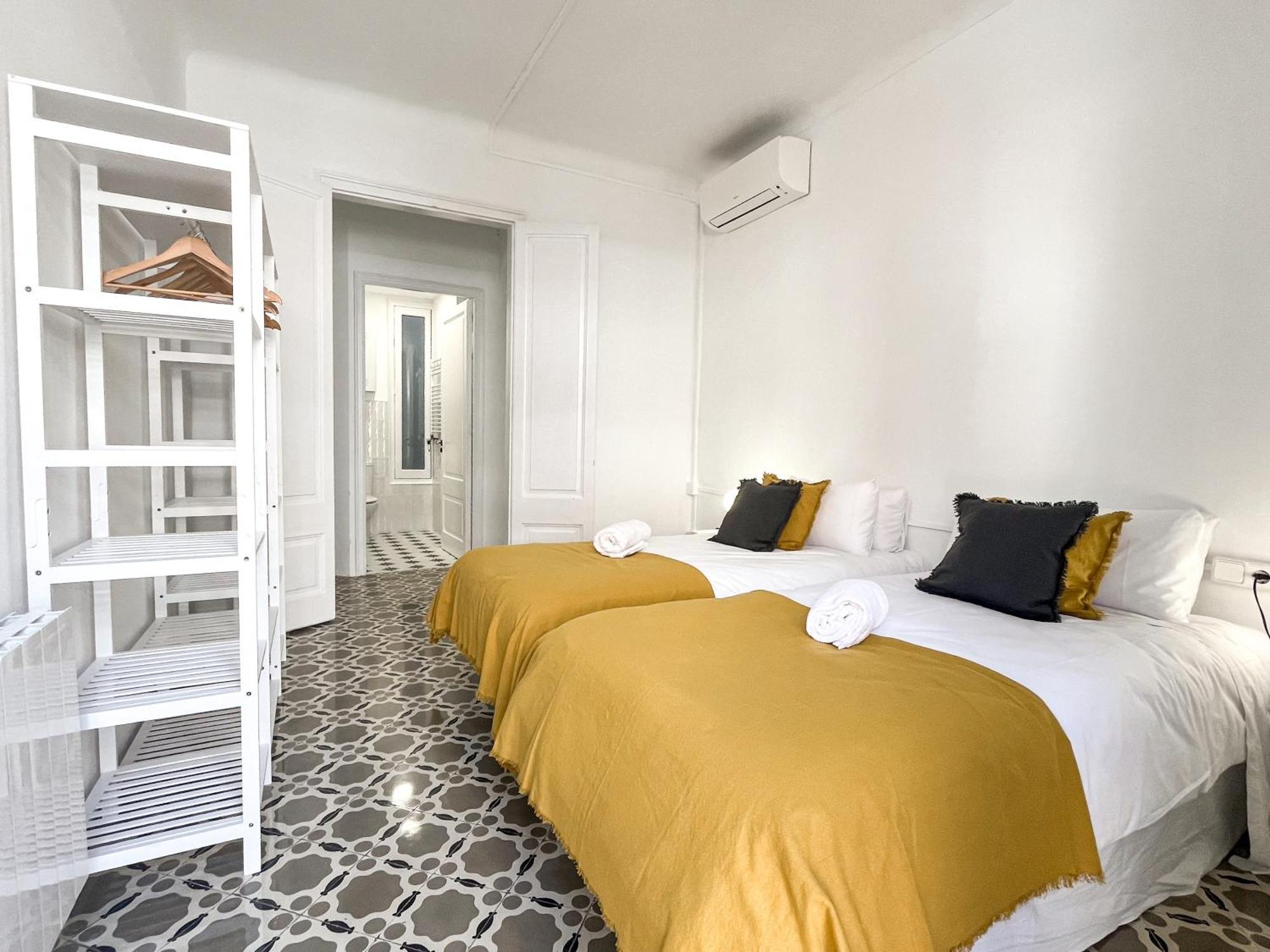 Cycle Haven Apt In Girona Center Eksteriør billede